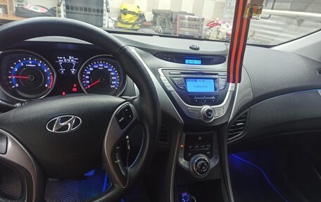 Hyundai Elantra V, 2013 год, 1 080 000 рублей, 10 фотография
