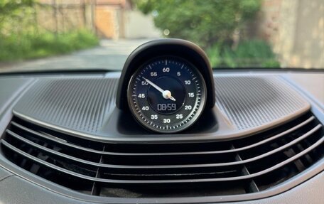 Porsche Taycan I, 2019 год, 7 600 000 рублей, 15 фотография