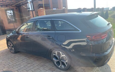 KIA cee'd III, 2021 год, 2 000 000 рублей, 2 фотография