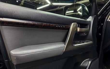 Toyota Land Cruiser 200, 2009 год, 3 100 000 рублей, 10 фотография