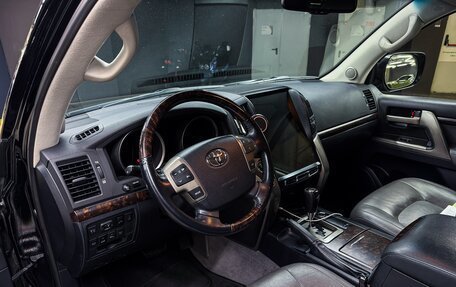 Toyota Land Cruiser 200, 2009 год, 3 100 000 рублей, 13 фотография