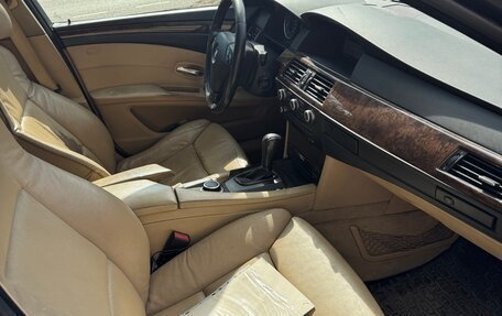BMW 5 серия, 2007 год, 850 000 рублей, 12 фотография