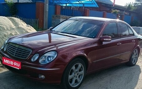 Mercedes-Benz E-Класс, 2002 год, 870 000 рублей, 4 фотография
