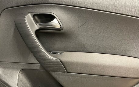 Volkswagen Polo VI (EU Market), 2011 год, 689 000 рублей, 17 фотография