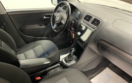 Volkswagen Polo VI (EU Market), 2011 год, 689 000 рублей, 16 фотография