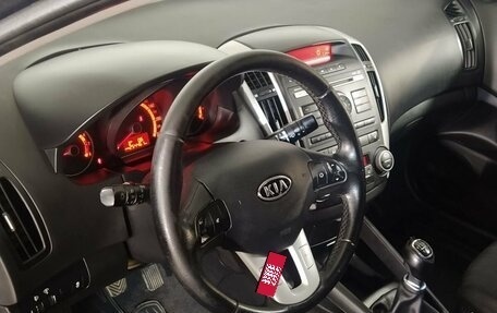 KIA cee'd I рестайлинг, 2011 год, 699 000 рублей, 10 фотография
