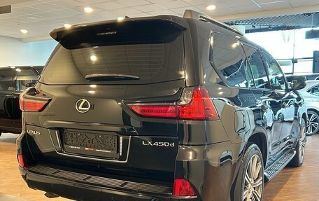 Lexus LX III, 2016 год, 6 300 000 рублей, 4 фотография