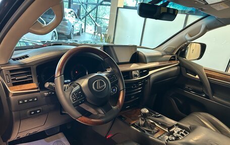 Lexus LX III, 2016 год, 6 300 000 рублей, 11 фотография