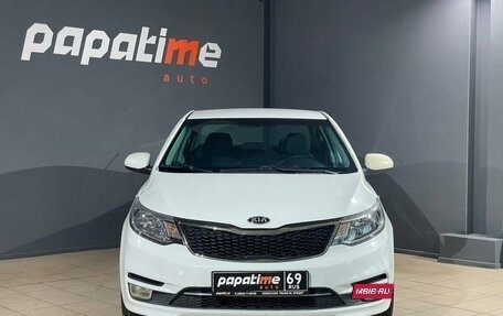 KIA Rio III рестайлинг, 2017 год, 695 000 рублей, 2 фотография