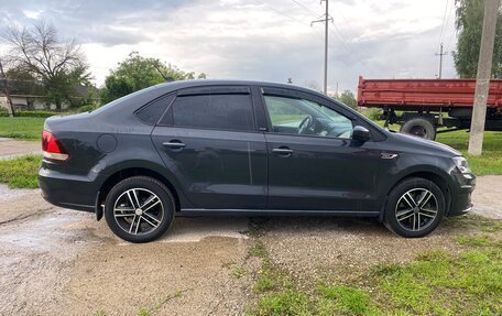 Volkswagen Polo VI (EU Market), 2017 год, 895 000 рублей, 3 фотография