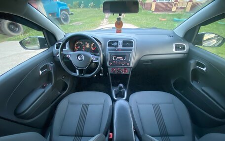Volkswagen Polo VI (EU Market), 2017 год, 895 000 рублей, 9 фотография
