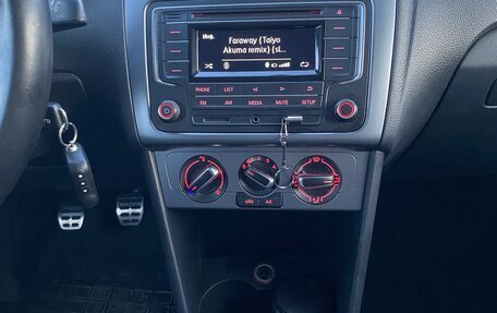 Volkswagen Polo VI (EU Market), 2017 год, 895 000 рублей, 17 фотография