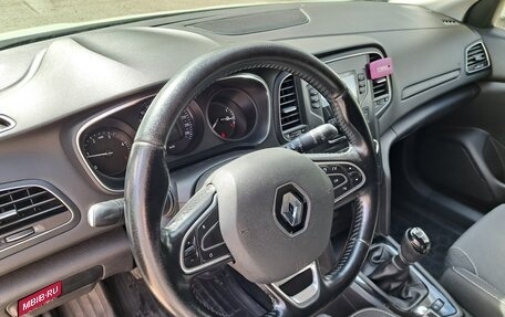 Renault Megane IV, 2017 год, 1 199 000 рублей, 19 фотография