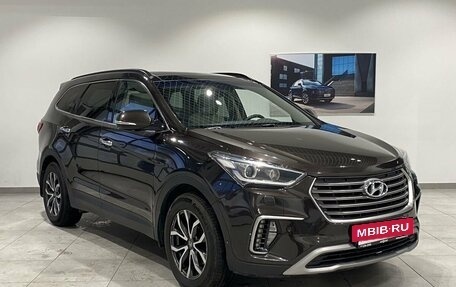 Hyundai Santa Fe III рестайлинг, 2017 год, 2 479 000 рублей, 3 фотография