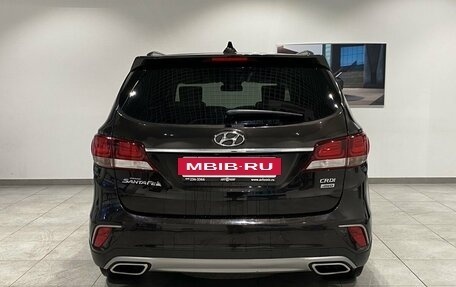 Hyundai Santa Fe III рестайлинг, 2017 год, 2 479 000 рублей, 6 фотография