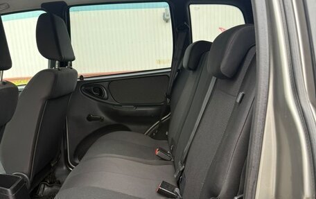 Chevrolet Niva I рестайлинг, 2017 год, 620 000 рублей, 8 фотография