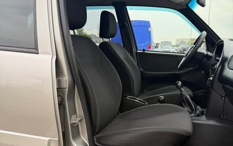 Chevrolet Niva I рестайлинг, 2017 год, 620 000 рублей, 9 фотография