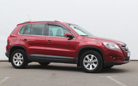 Volkswagen Tiguan I, 2011 год, 1 100 000 рублей, 3 фотография