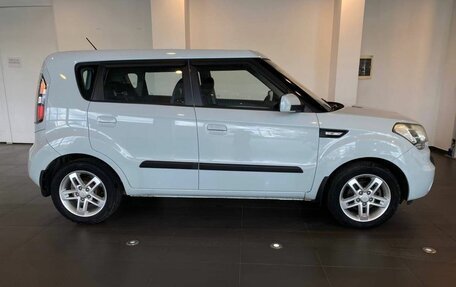 KIA Soul I рестайлинг, 2009 год, 900 000 рублей, 2 фотография
