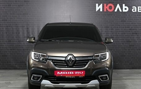 Renault Logan II, 2021 год, 1 820 000 рублей, 2 фотография