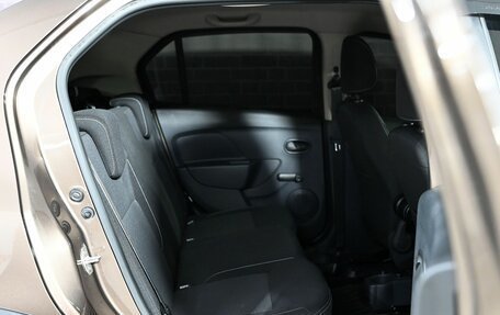 Renault Logan II, 2021 год, 1 820 000 рублей, 16 фотография