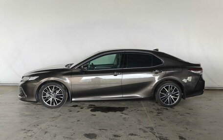 Toyota Camry, 2021 год, 2 750 000 рублей, 8 фотография