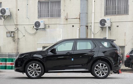 Land Rover Discovery Sport I рестайлинг, 2025 год, 4 900 000 рублей, 5 фотография