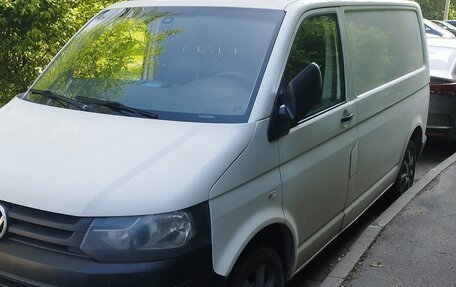 Volkswagen Transporter T5 рестайлинг, 2010 год, 1 080 000 рублей, 2 фотография