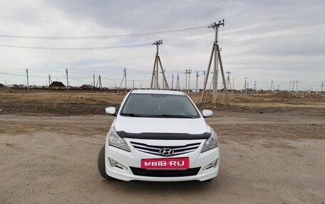 Hyundai Solaris II рестайлинг, 2014 год, 1 050 000 рублей, 6 фотография