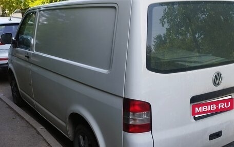 Volkswagen Transporter T5 рестайлинг, 2010 год, 1 080 000 рублей, 3 фотография