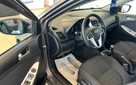 Hyundai Solaris II рестайлинг, 2014 год, 849 999 рублей, 10 фотография