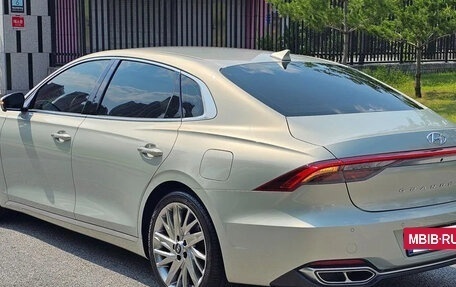 Hyundai Grandeur, 2022 год, 2 080 000 рублей, 3 фотография