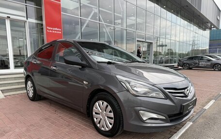 Hyundai Solaris II рестайлинг, 2016 год, 490 000 рублей, 4 фотография