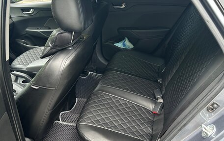 Hyundai Solaris II рестайлинг, 2018 год, 1 350 000 рублей, 2 фотография