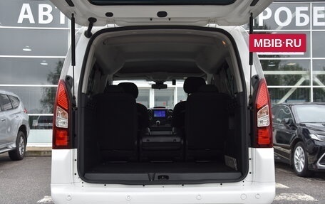 Peugeot Partner II рестайлинг 2, 2022 год, 2 050 000 рублей, 7 фотография