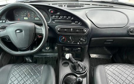 Chevrolet Niva I рестайлинг, 2014 год, 670 000 рублей, 21 фотография