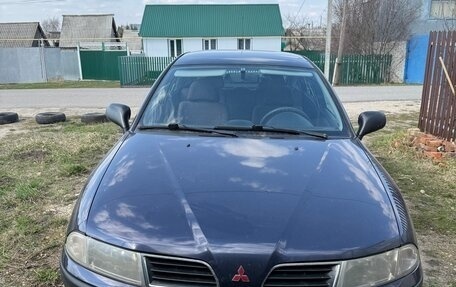 Mitsubishi Carisma I, 1999 год, 385 000 рублей, 1 фотография