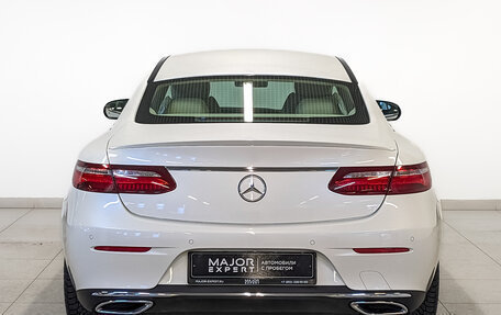 Mercedes-Benz E-Класс, 2019 год, 4 490 000 рублей, 6 фотография