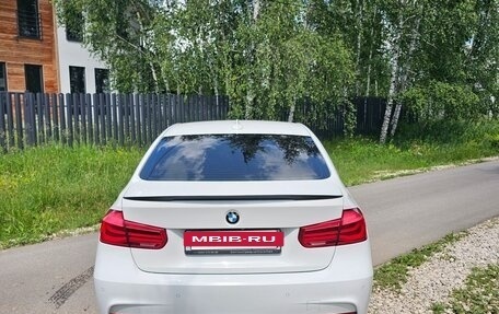 BMW 3 серия, 2016 год, 2 050 000 рублей, 21 фотография