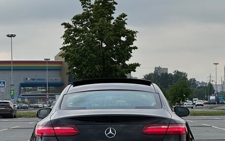 Mercedes-Benz E-Класс, 2017 год, 3 790 000 рублей, 7 фотография