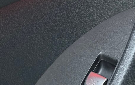Mercedes-Benz E-Класс, 2017 год, 3 790 000 рублей, 23 фотография