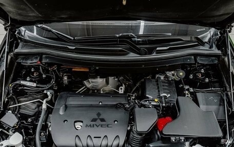 Mitsubishi Outlander III рестайлинг 3, 2020 год, 2 200 000 рублей, 22 фотография