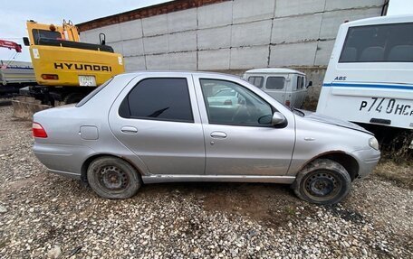 Fiat Albea I рестайлинг, 2011 год, 245 000 рублей, 2 фотография
