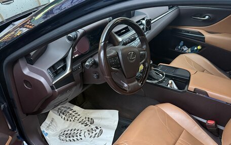 Lexus ES VII, 2020 год, 4 200 000 рублей, 5 фотография