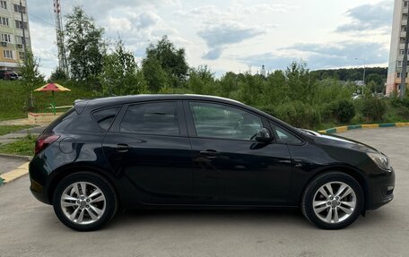 Opel Astra J, 2014 год, 1 000 000 рублей, 11 фотография
