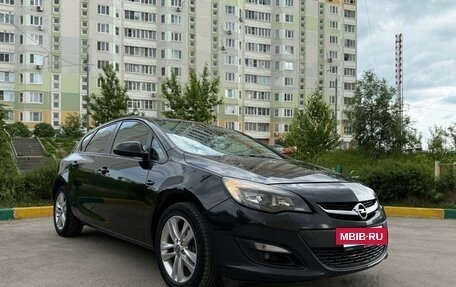 Opel Astra J, 2014 год, 1 000 000 рублей, 7 фотография