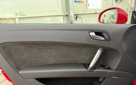 Audi TT, 2006 год, 1 300 000 рублей, 12 фотография