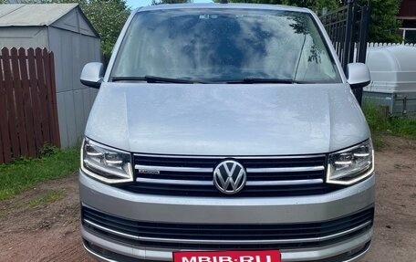 Volkswagen Caravelle T6 рестайлинг, 2017 год, 2 650 000 рублей, 3 фотография