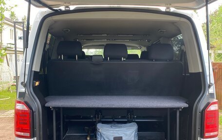 Volkswagen Caravelle T6 рестайлинг, 2017 год, 2 650 000 рублей, 9 фотография
