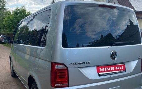 Volkswagen Caravelle T6 рестайлинг, 2017 год, 2 650 000 рублей, 7 фотография